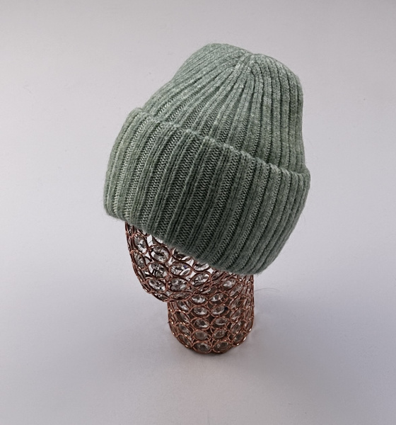 Шапка Ева Пушистые Даниэль (оливка)